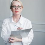 Гериатр на дом в Одессе: удобство и доступность через форум Otzovok.com